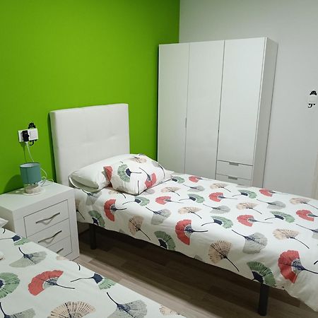 Apartamento Confort I La Seu d'Urgell Buitenkant foto