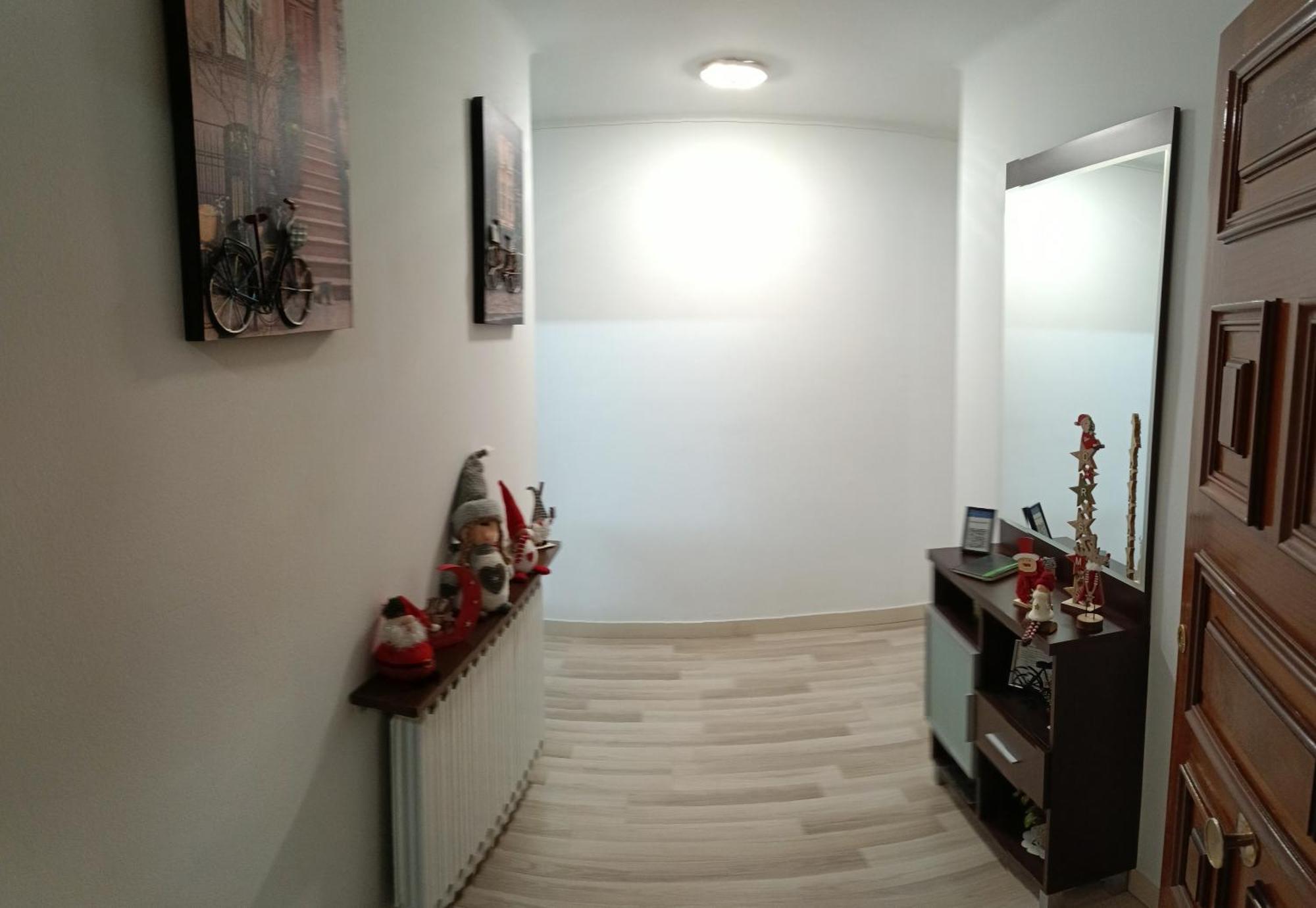 Apartamento Confort I La Seu d'Urgell Buitenkant foto