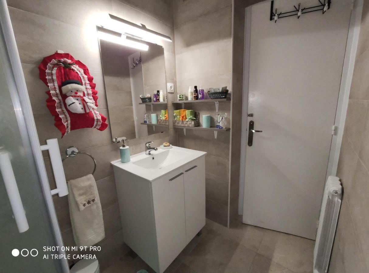 Apartamento Confort I La Seu d'Urgell Buitenkant foto